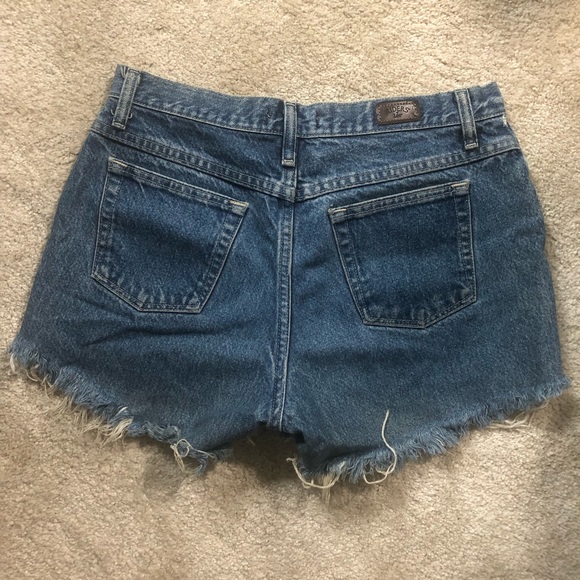 Vintage Denim Cut-offs (perfectly distressed) - Picture 5 of 7